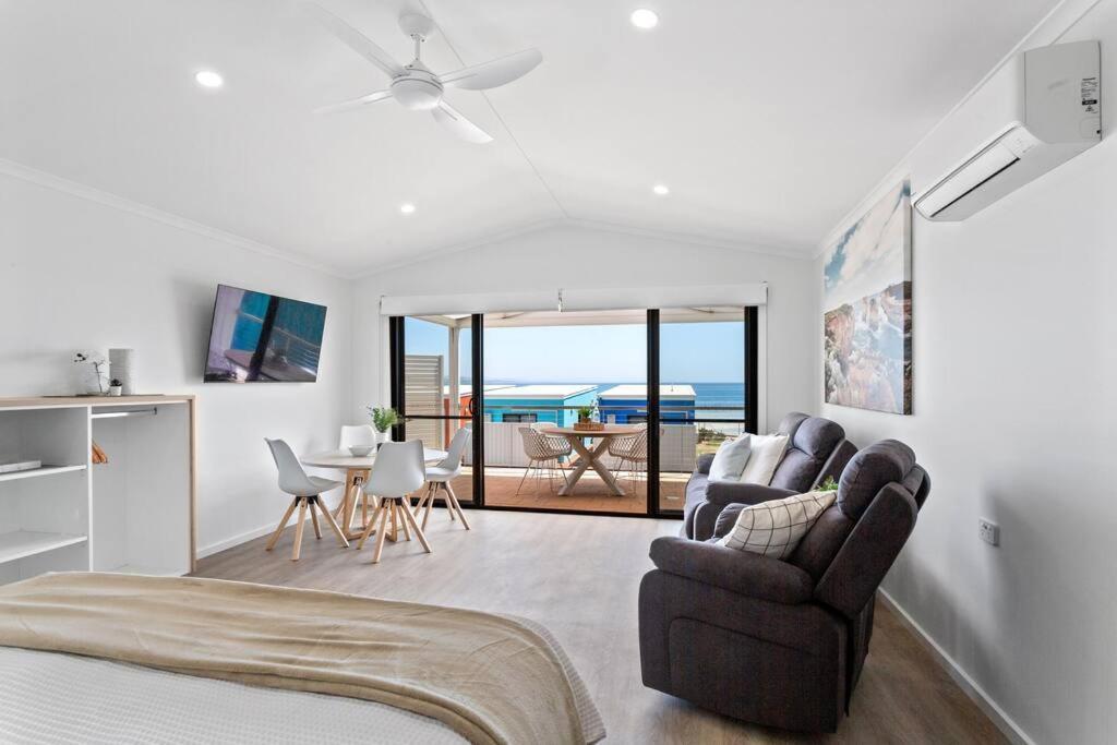 Port Lincoln Beachfront Apartment 7 외부 사진